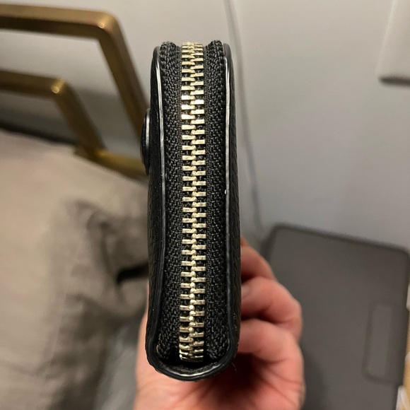 Marc Jacobs Wallet - Picture 6 of 9